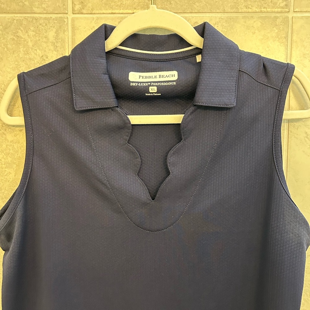 Scalloped V Neck Sleeveless Pebble Beach Navy Dry Luxe Performance Top